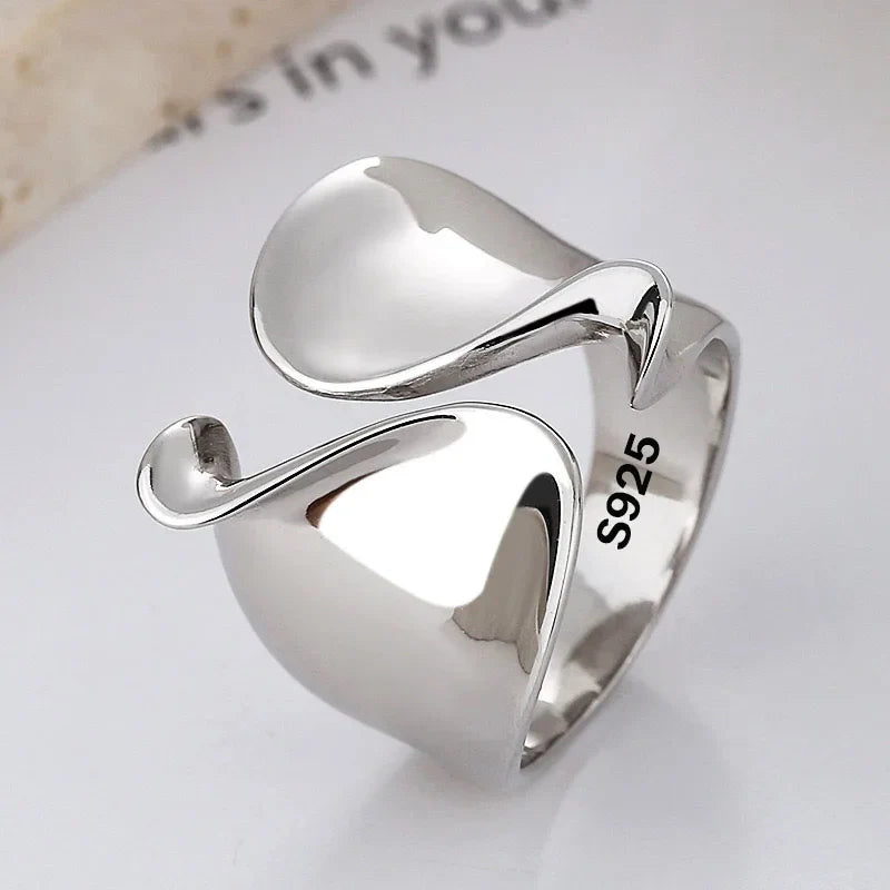 Simple BIg Ring