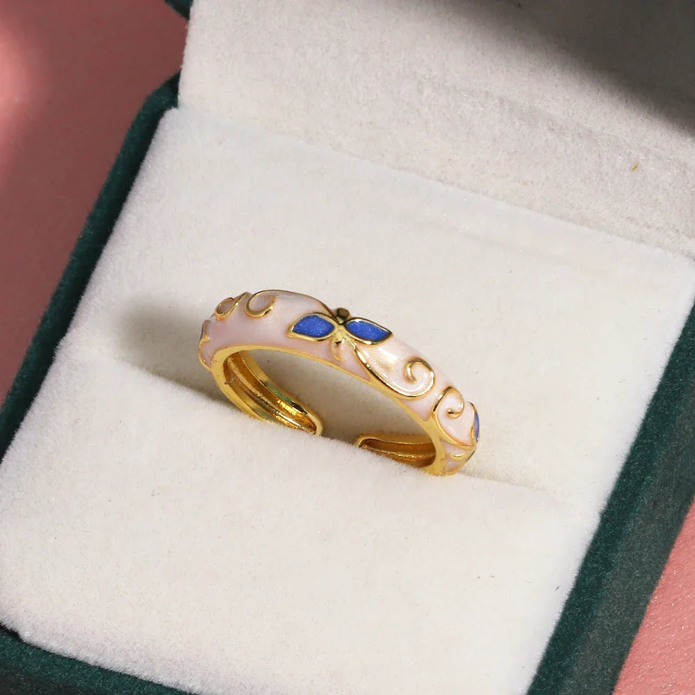 Gold-color Geometric Rings