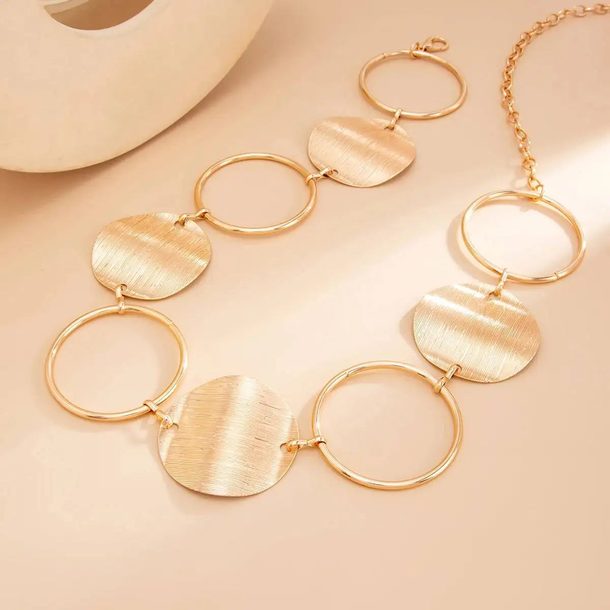 Hollow Out Round Waist Chain