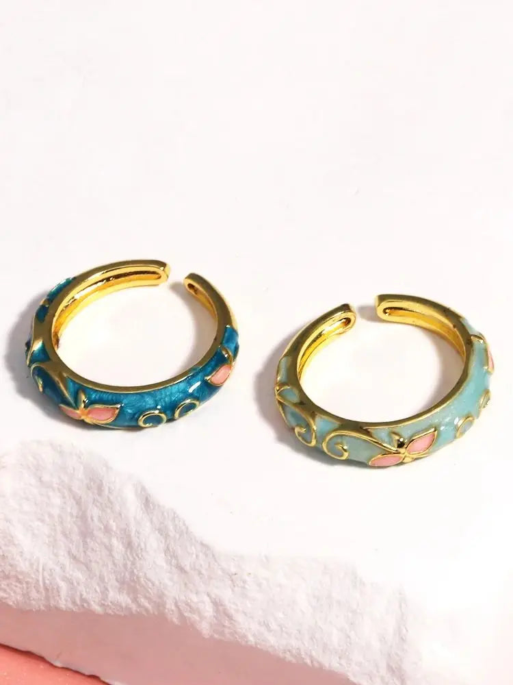 Gold-color Geometric Rings