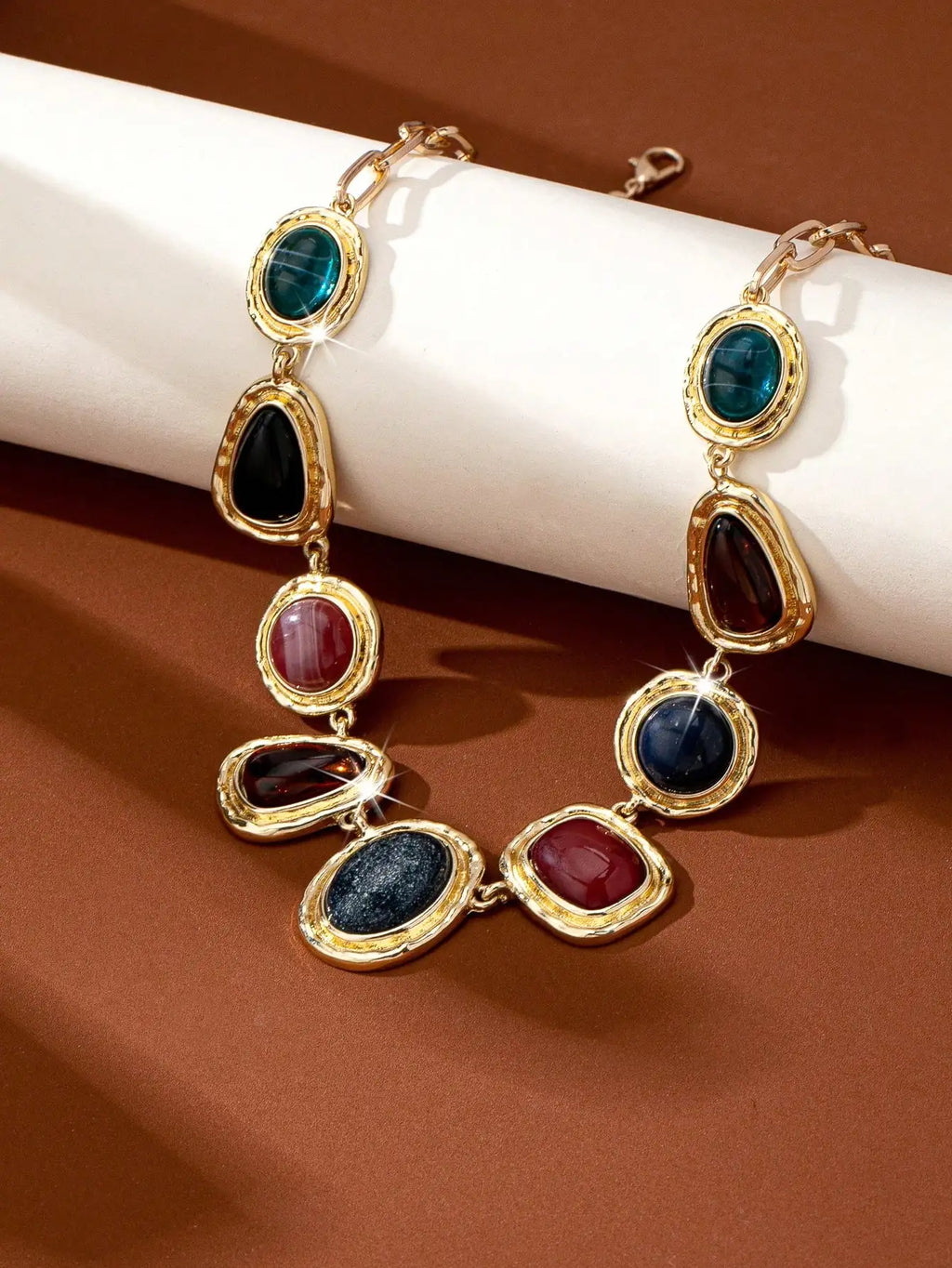 Light Luxury, Necklace