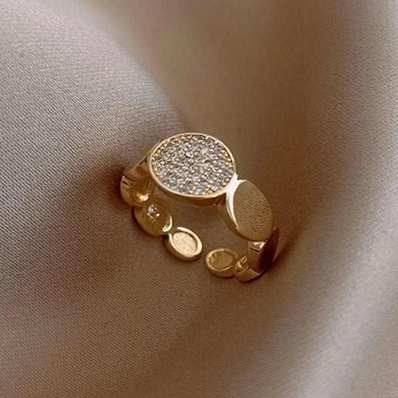 Irregular Hollow Rings