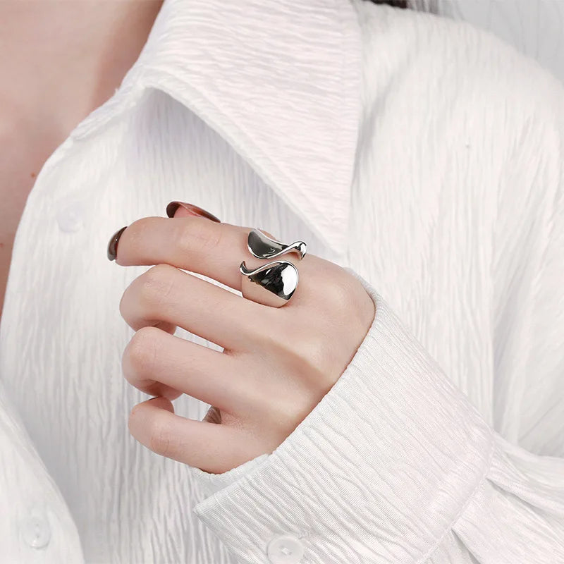 Simple BIg Ring
